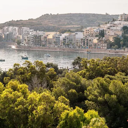 Apartment Stunning View Penthouse Near Xemxija Promenade