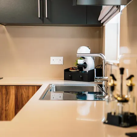 Apartment The View Penthouse By Zzzing St. Paul's Bay