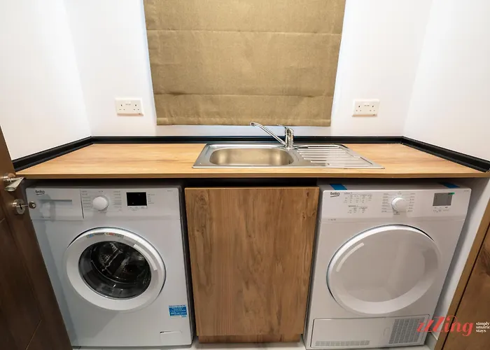 The View Penthouse By Zzzing Appartement St. Paul's Bay