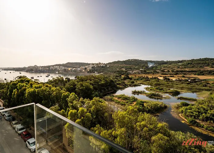 Appartement The View Penthouse By Zzzing St. Paul's Bay